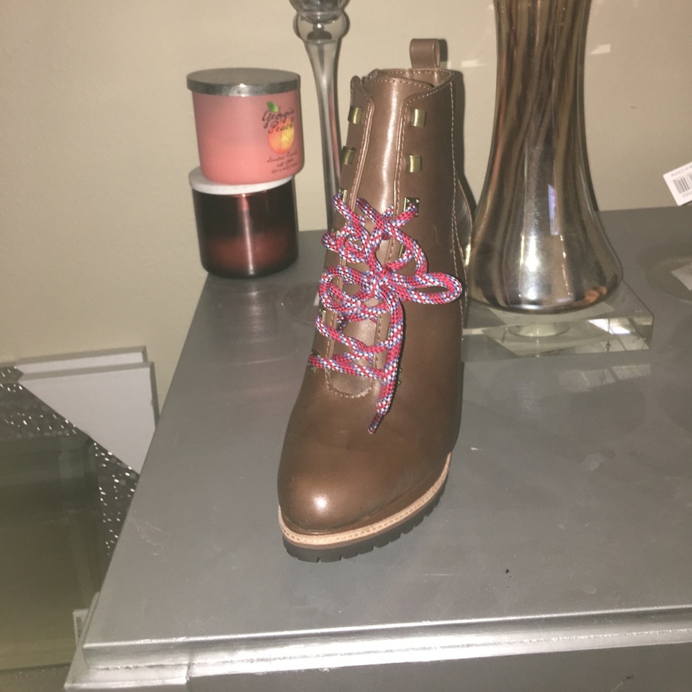 Booties - Picture 3 of 4